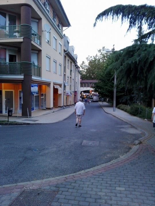 Ametiszt Apartman Heviz Exterior photo